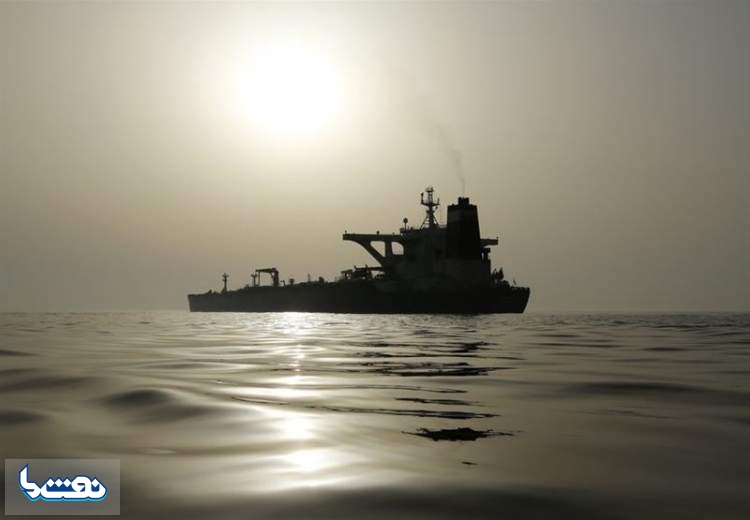 ذخیره نفت بر روی دریا به امید فروش گران تر