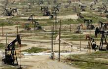کاهش تعداد چاه های نفت و گاز فعال آمریکا