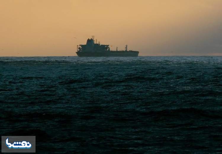 حادثه برای نفتکشی در دریای عمان