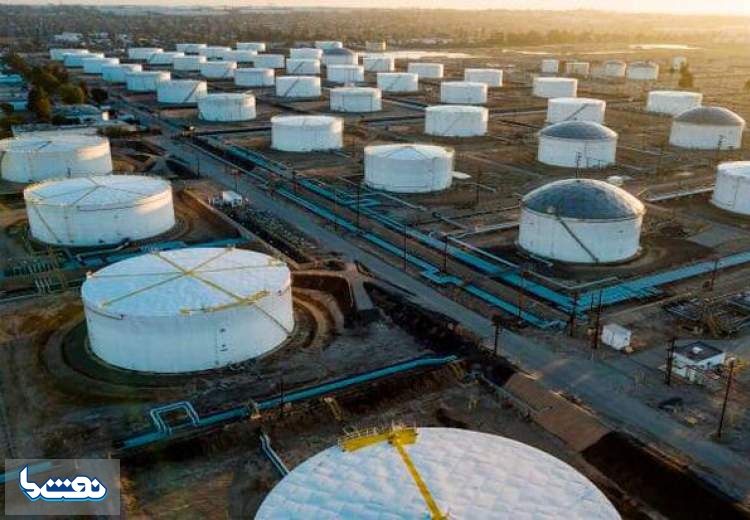 کاهش ۴ درصدی قیمت نفت ایران در بازارهای جهانی