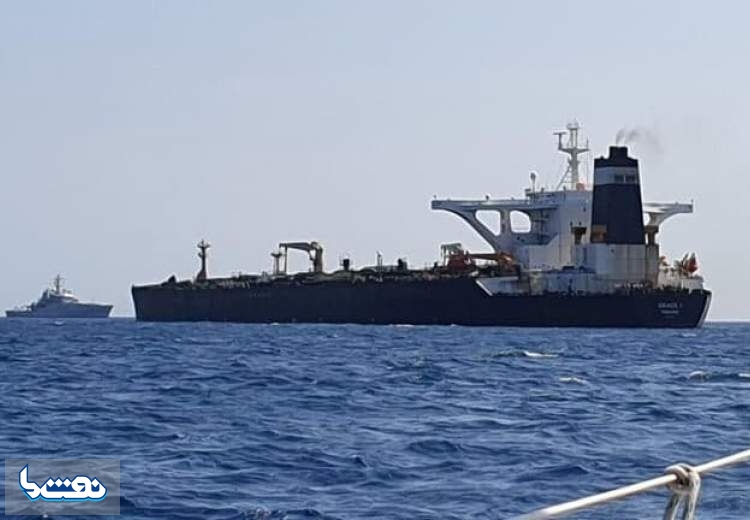 نفتکش ایرانی حامل نفت به سواحل ونزوئلا رسید
