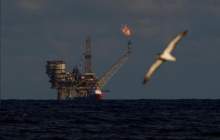 کاهش تولید نفت خلیج مکزیکو در آستانه طوفان