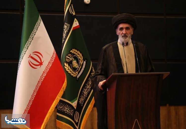 انقلاب اسلامی بزرگترین نعمتی است که خداوند متعال به ما عطا نمود